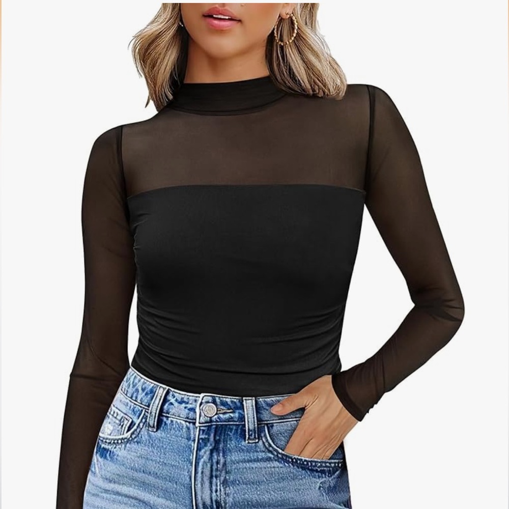 NWT- Wiholl- Women’s Mesh Long Sleeve Turtleneck Ruched Sides- Size S